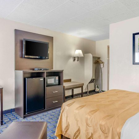 Quality Inn Waynesboro - Skyline Drive Bagian luar foto