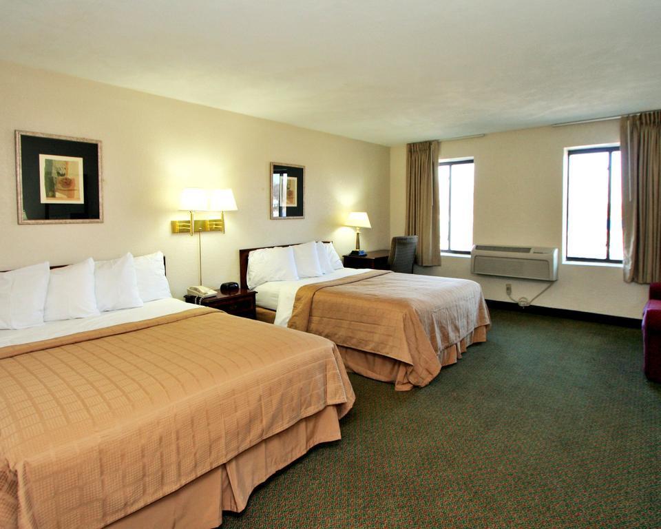 Quality Inn Waynesboro - Skyline Drive Bagian luar foto