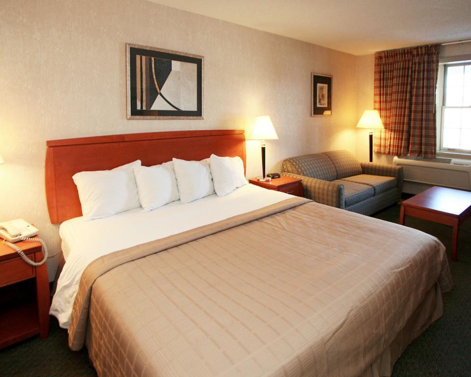 Quality Inn Waynesboro - Skyline Drive Bagian luar foto