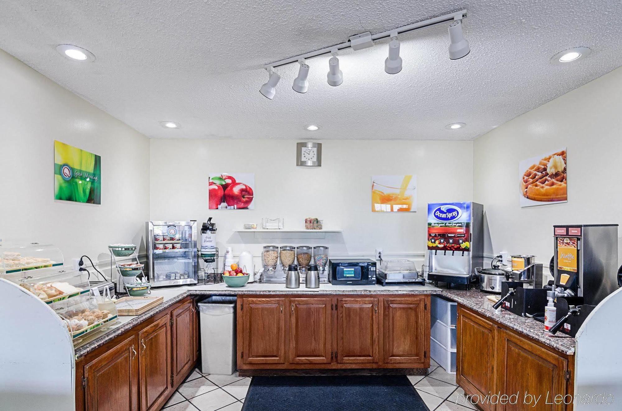 Quality Inn Waynesboro - Skyline Drive Bagian luar foto